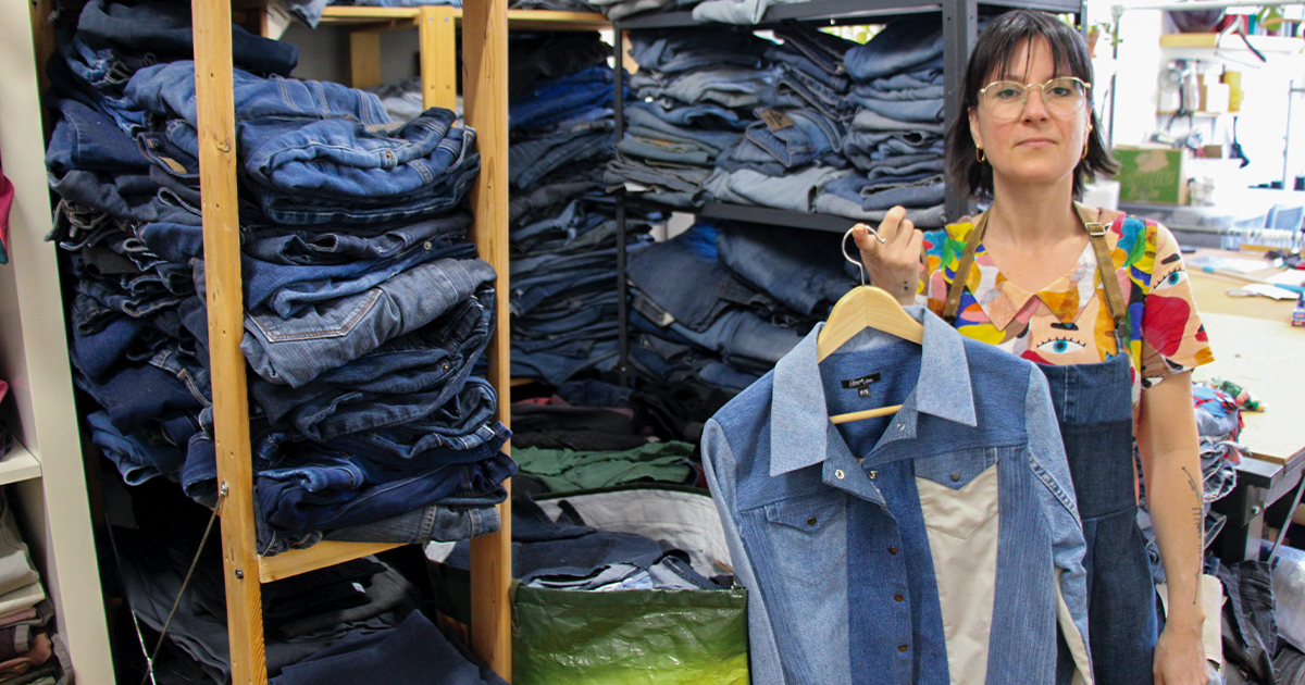 Pascale, designer de vêtements recyclés